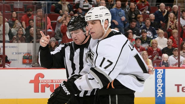 milan-lucic-sucker-punch-kings-coyotes.jpg